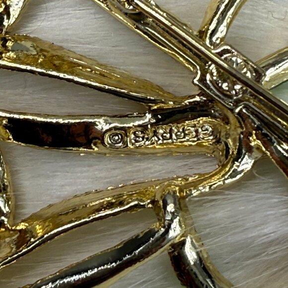 Vintage signed Gerry's Christmas bell brooch Jingle Bells Xmas - Picture 6 of 6